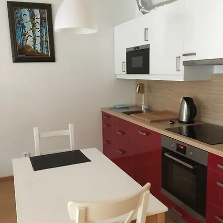 Botic Apartment *